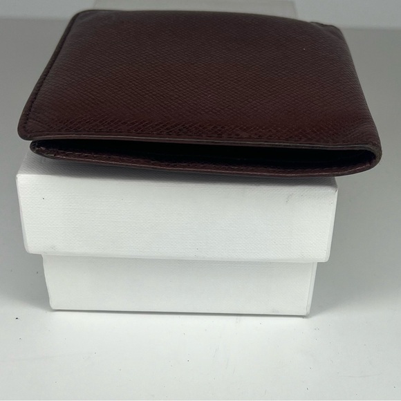 🤎Louis Vuitton Brown Taiga Leather Bifold Wallet | PRELOVED!!🤎 - Picture 6 of 13